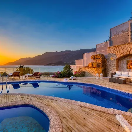 Hotell Peninsula Gardens (adults Only) Kaş