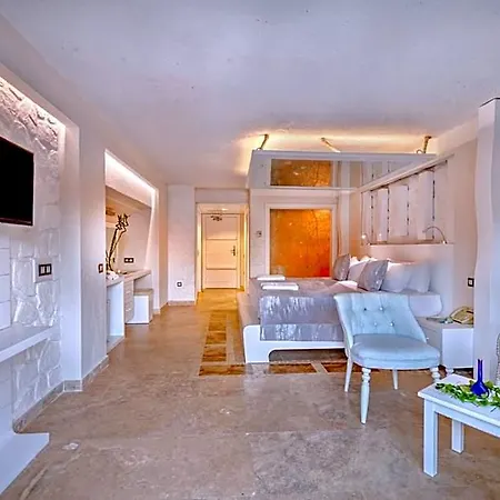 Peninsula Gardens (adults Only) Hotel *
