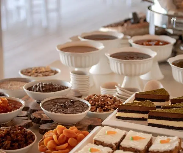 Hotel Peninsula Gardens (adults Only) *