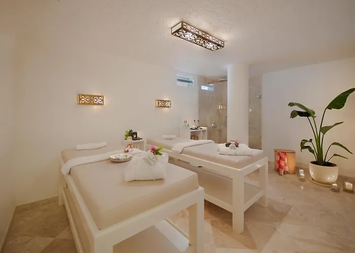 Peninsula Gardens (adults Only)