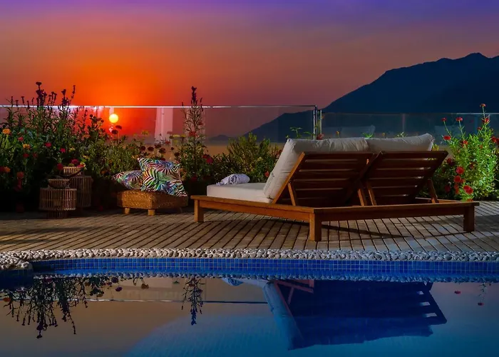 Peninsula Gardens (adults Only) *