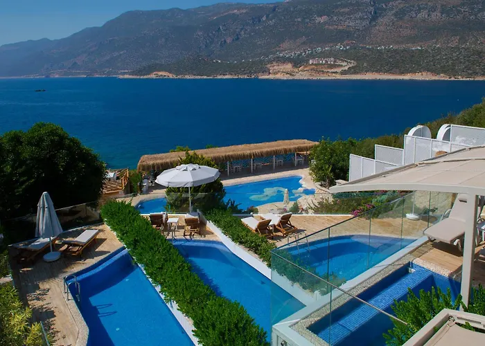 Hotel Peninsula Gardens (adults Only)