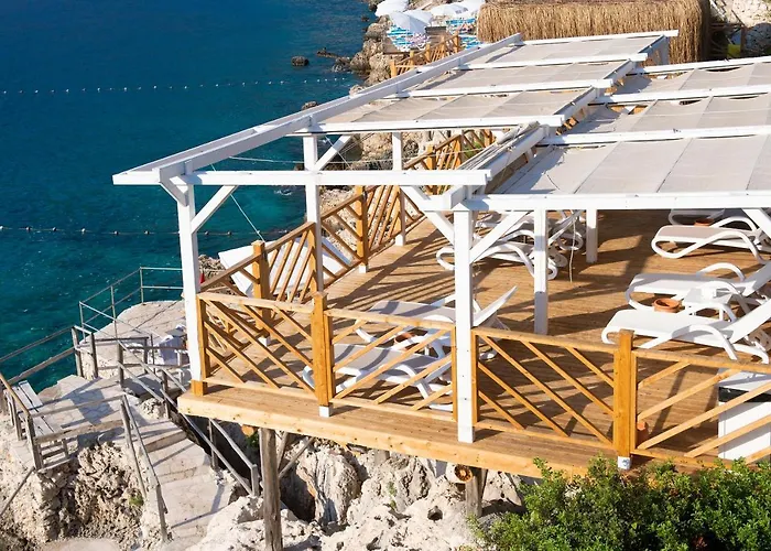 Peninsula Gardens (adults Only) Hotel *