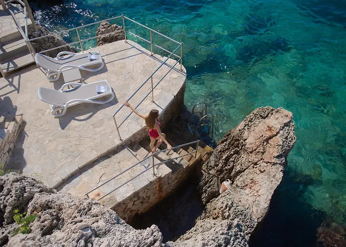 Peninsula Gardens (adults Only)